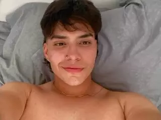 Nude cam DylanLewis